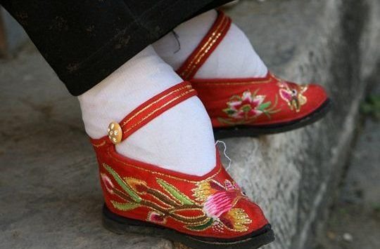 Лотосовые ножки – гордость китайских красавиц